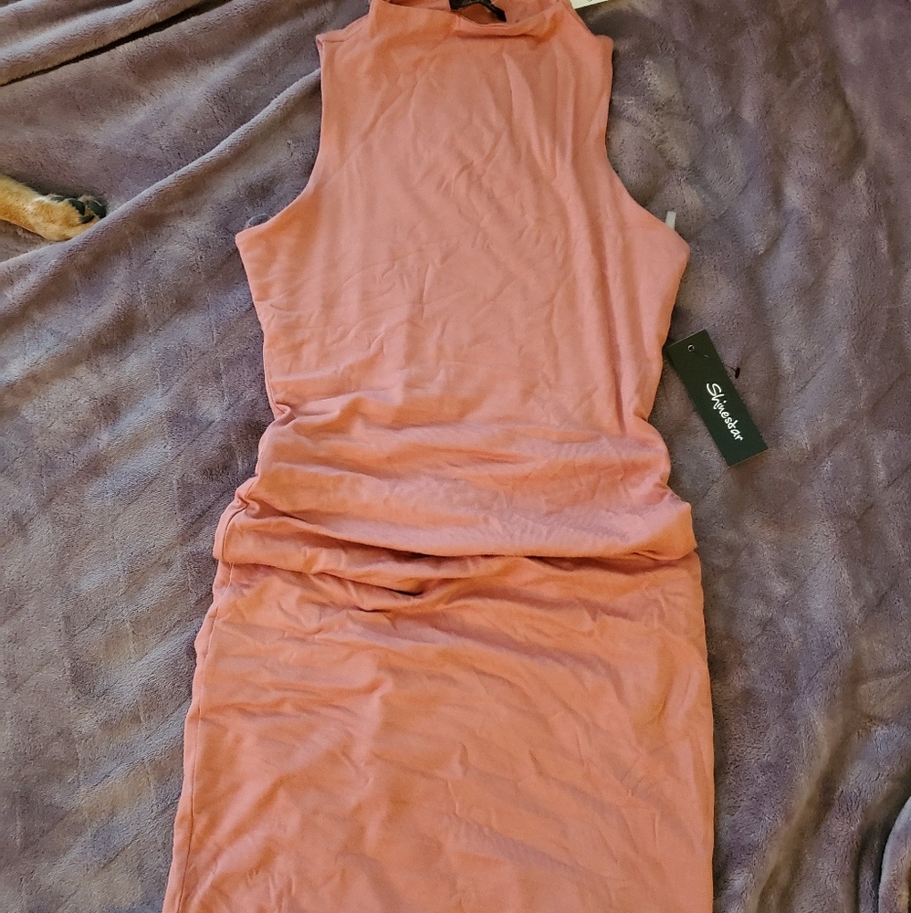 Pink sleeveless dress